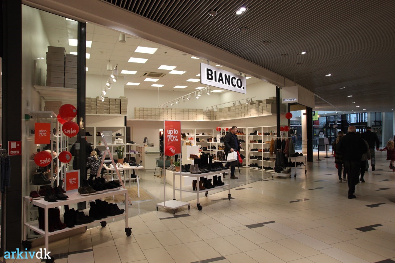Falde sammen afstand Senatet arkiv.dk | Bianco, Metropol Shoppingcenter, Østergade 30, Hjørring.