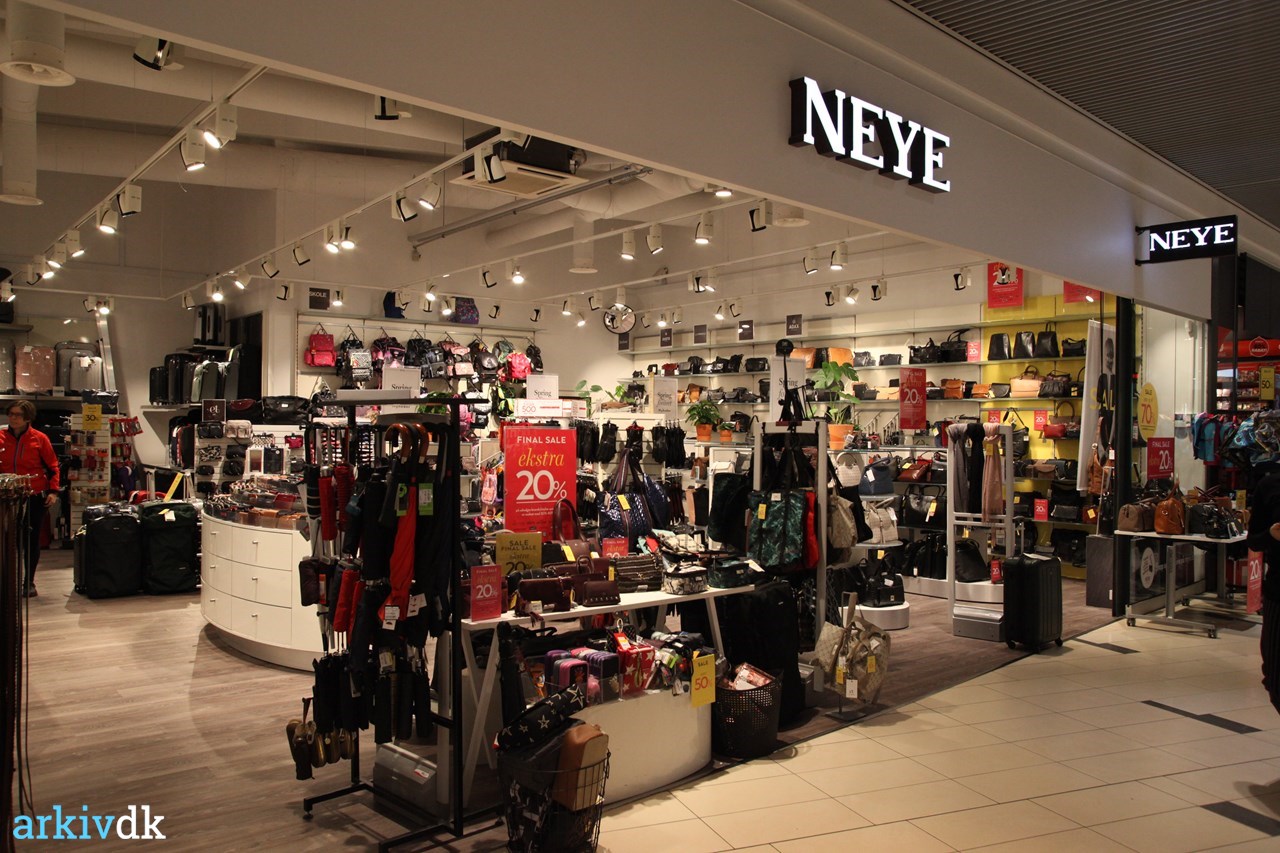 arkiv.dk | Neye, Shoppingcenter, Østergade 30, Hjørring.