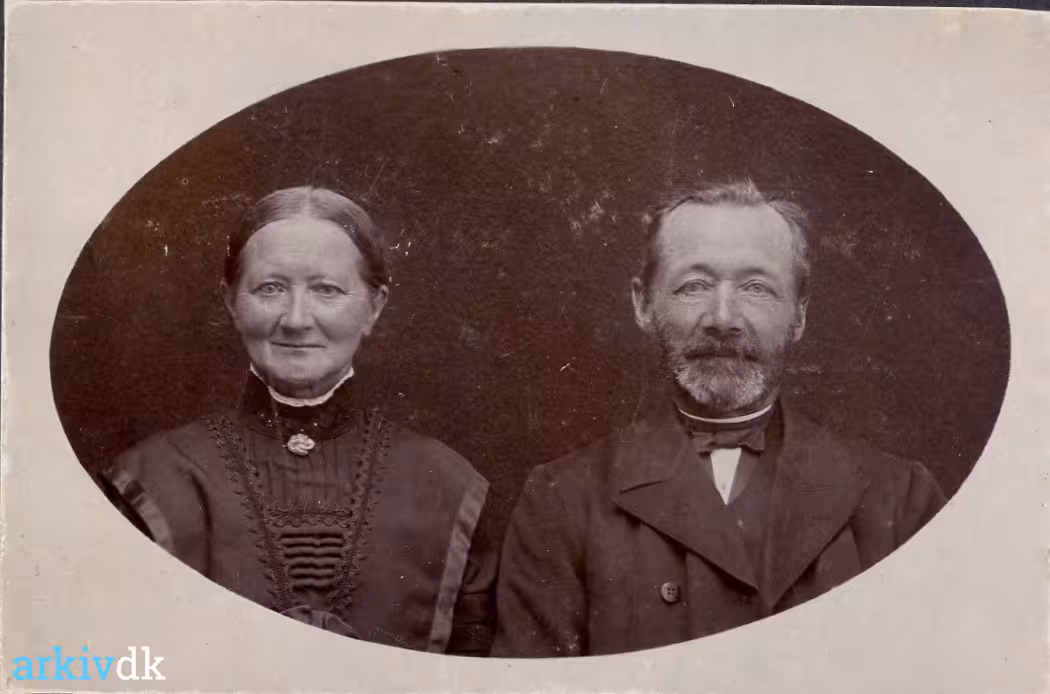 arkiv.dk | Rasmus Peter Jensen, Murer, og hustru Ane Marie Rasmussen