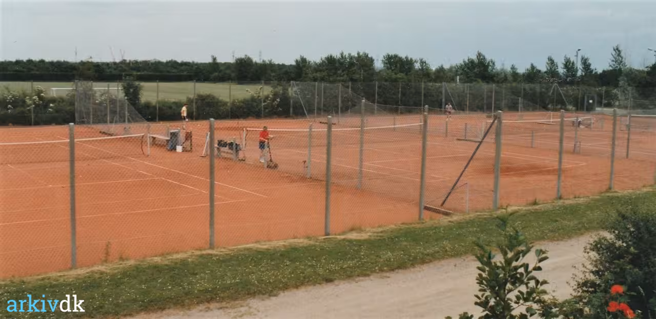 arkiv.dk Boldspilklub (AaB). Tennis. År 1995
