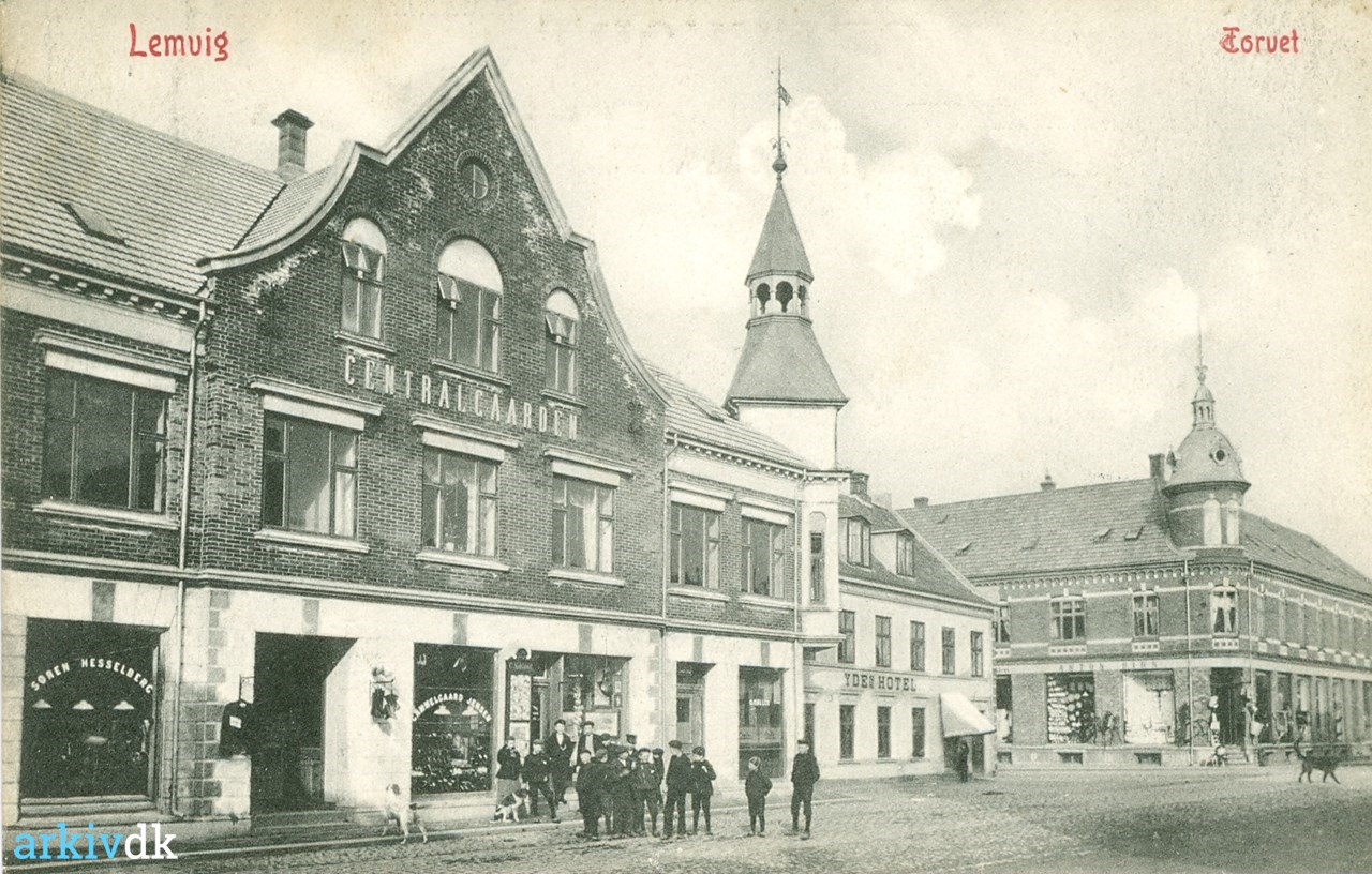 arkiv.dk | og Ydes hotel. Før 1937. postkort.