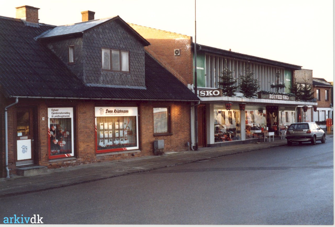 arkiv.dk Egtved Ejendomsformidling Egtved Sko, Vestergade 1986.