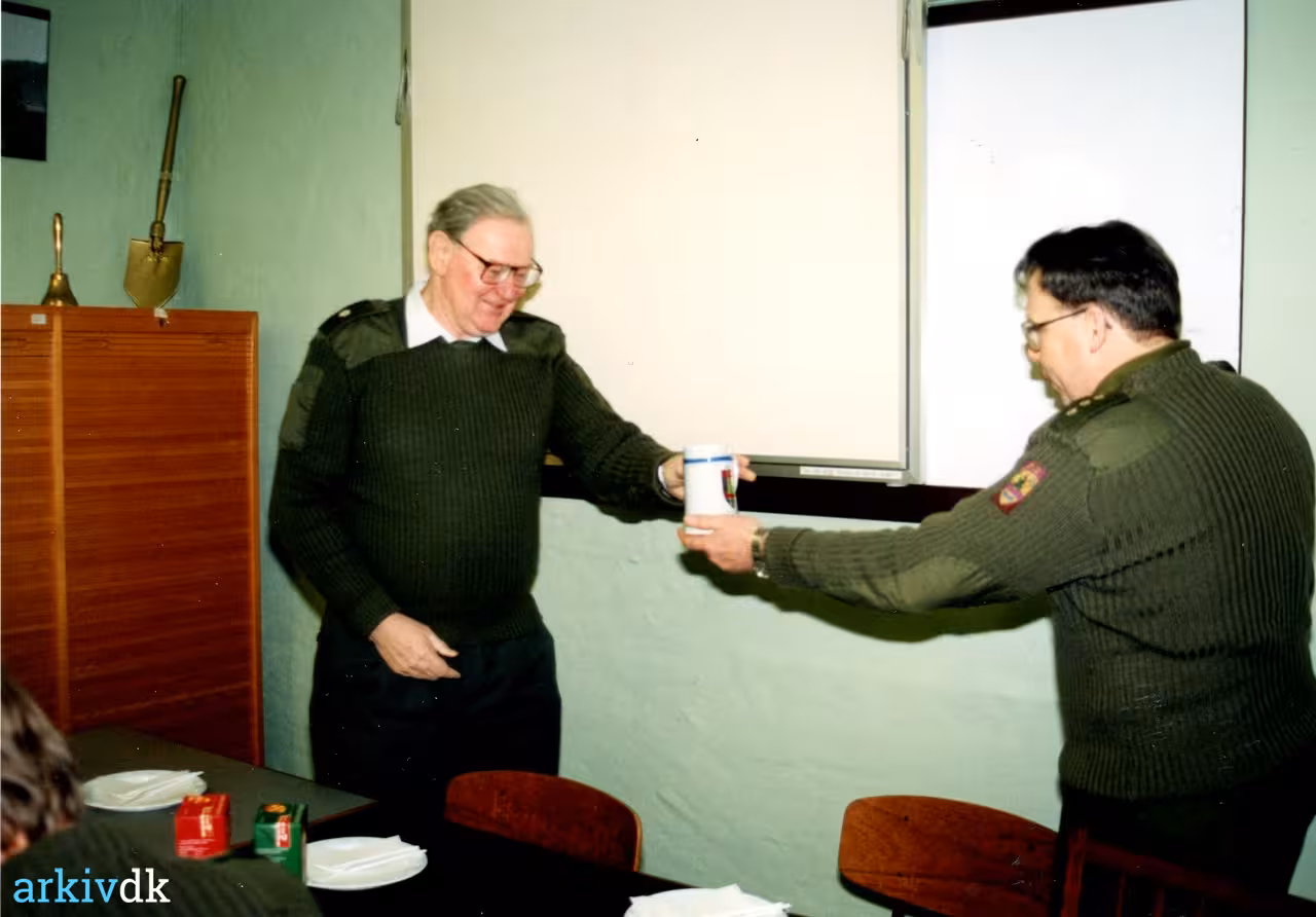 arkiv-dk-hjemmev-rnet-tager-afsked-med-chefdistriktschef-major-h-e