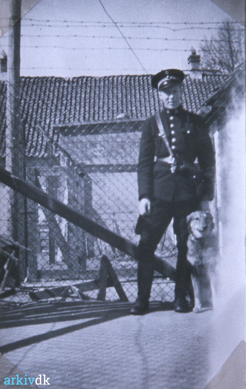 arkiv.dk | Politi interneringslejren ved Store Grundet, 1945 -46